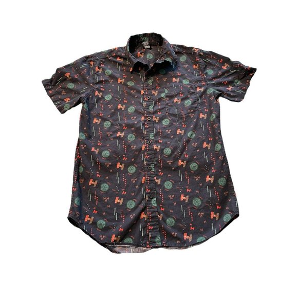 Star Wars Men’s Button‎ Up Collared Shirt Size S - Picture 1 of 4